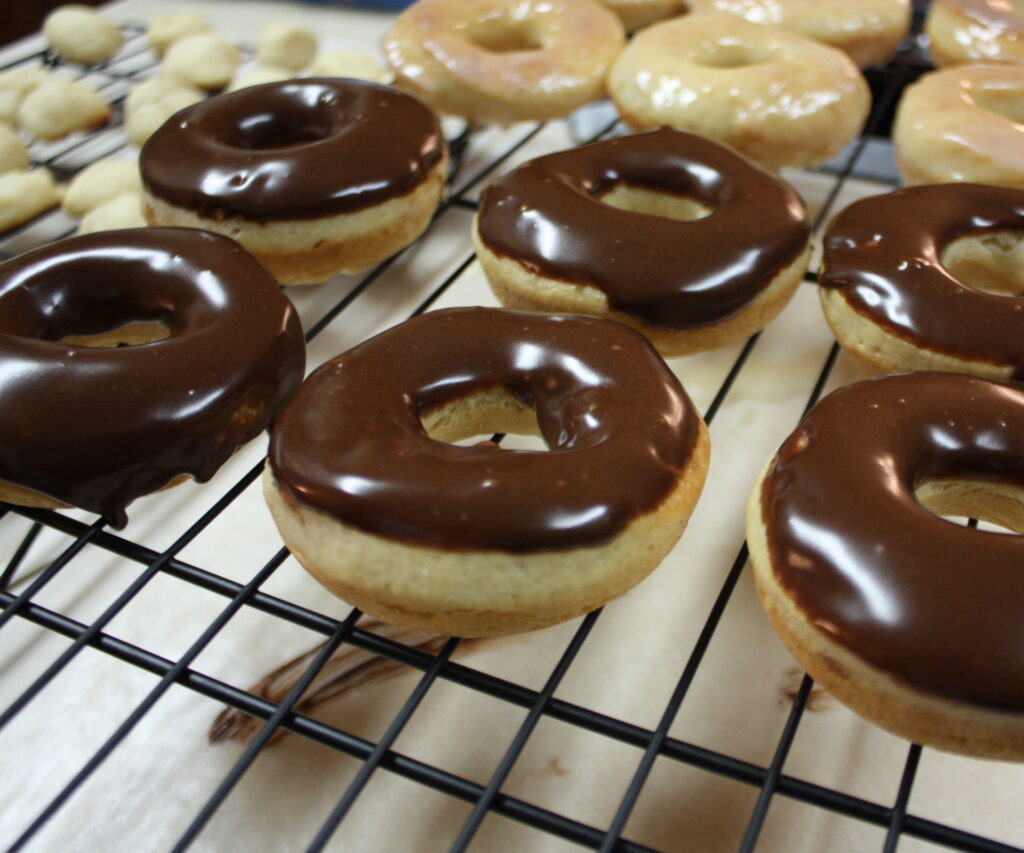 Are cake donuts fried or baked