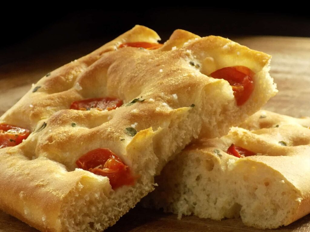 difference between Italian bread and focaccia