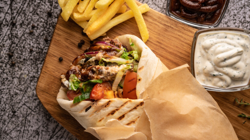 What is the difference between Greek gyros and Turkish kebabs?