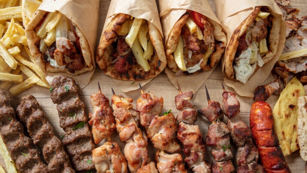 What is the difference between Greek gyros and Turkish kebabs?