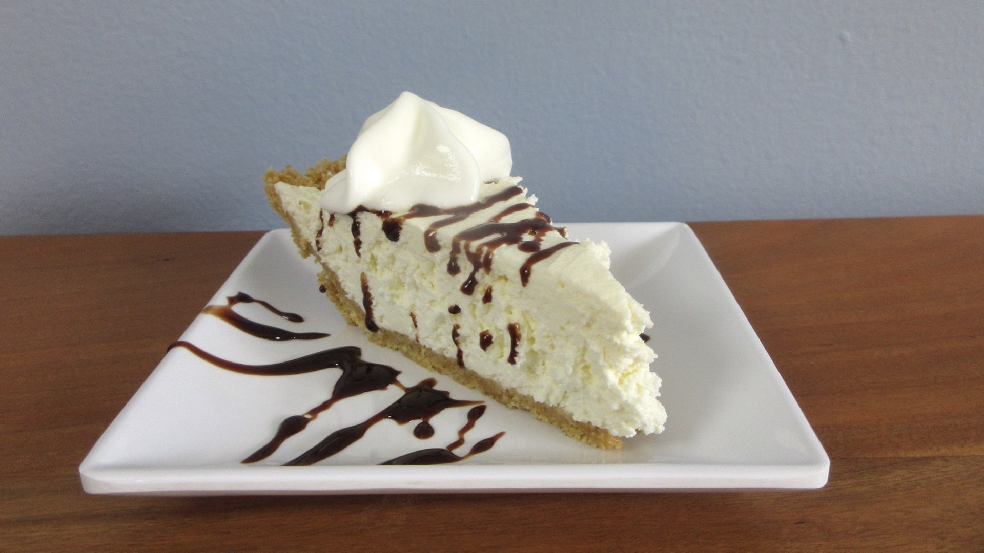 Why do you put heavy cream in cheesecake?